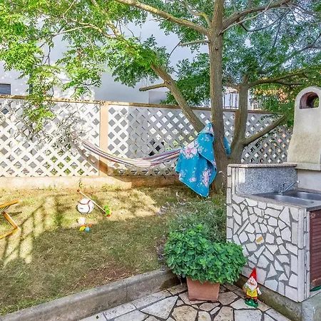 1 Bedroom Front In Medolino