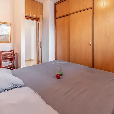 1 Bedroom Front In
